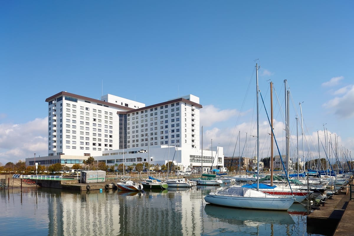 グランドメルキュール琵琶湖リゾート＆スパ 都市と自然が交差する琵琶湖畔のスパリゾート＜素泊まり・ラウンジ特典付＞