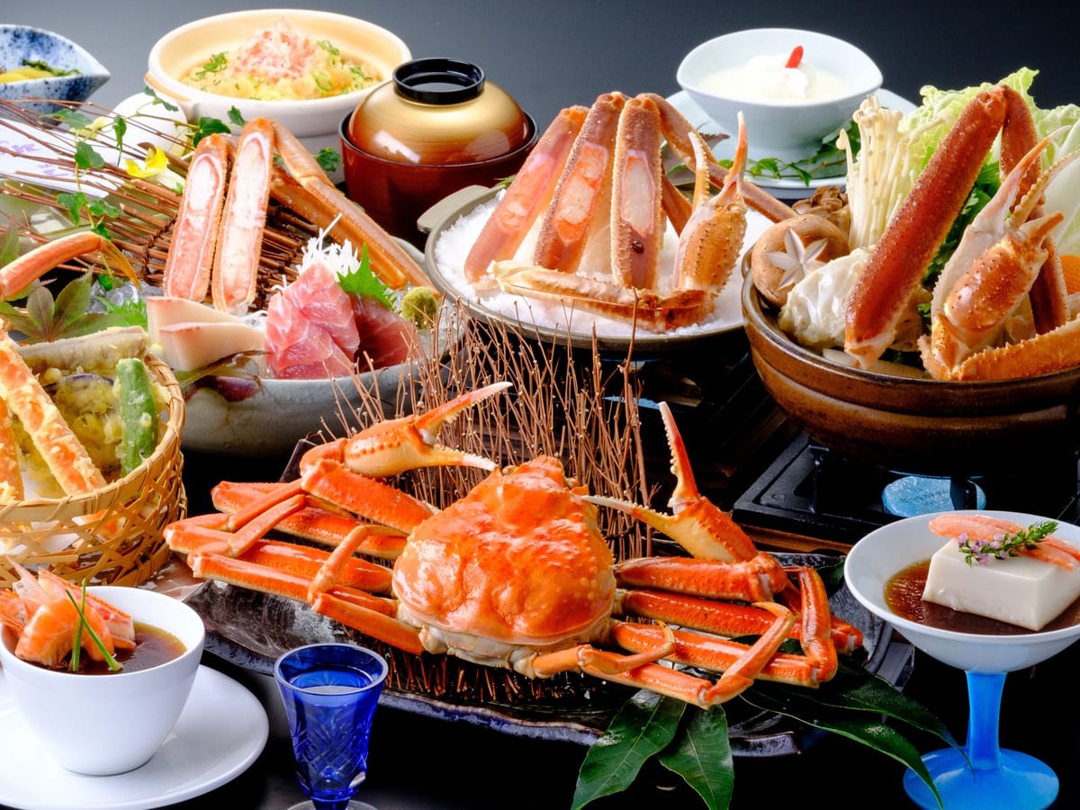 三朝館 【満腹満足かに会席】≪本ズワイガニ2杯相当!≫三朝で味わう冬の贅沢◆山陰温泉旅♪
