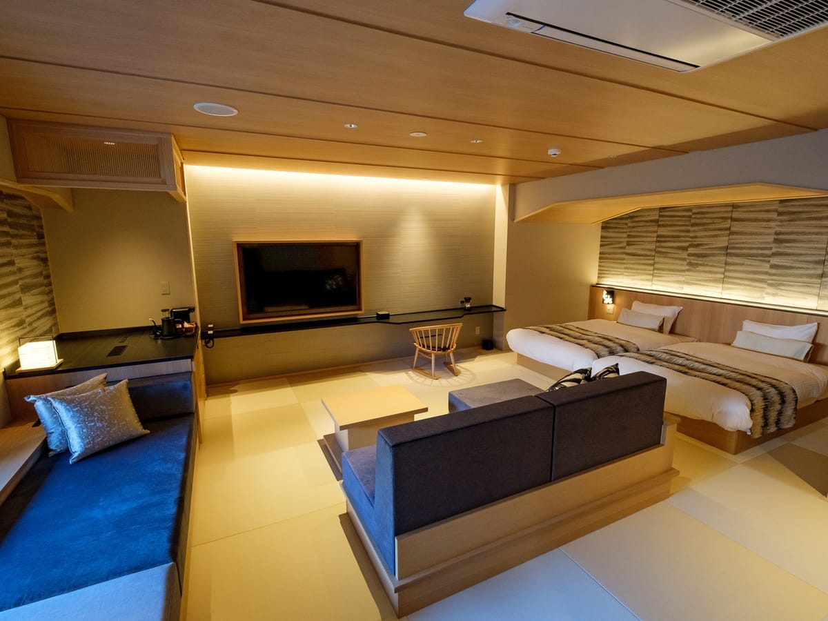 三朝館 【禁煙室】★夕食個室★和モダン50平米＋テラス露天風呂(角部屋)