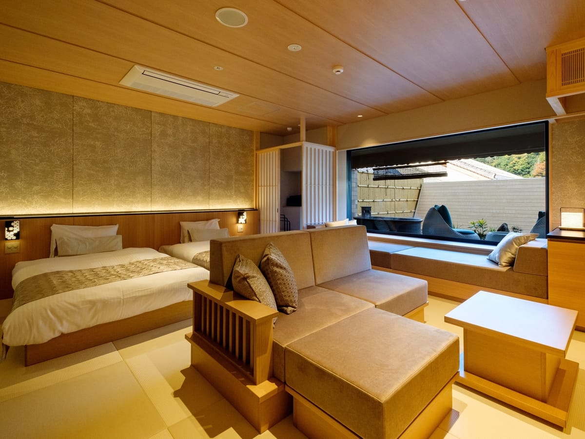 三朝館 【禁煙室】★夕食個室★和モダン45平米＋テラス露天風呂