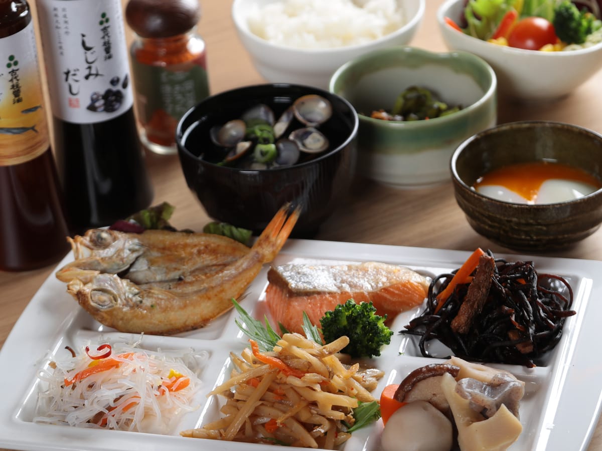 グリーンリッチホテル松江駅Across(人工温泉 二股湯の華) 【早期割45】★45日前までのご予約★ご朝食付きプラン♪(ブッフェスタイル)