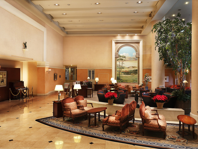 ホテルクラウンパレス知立 【リニューアル客室】チェックイン20:00/アウト8:00　ショートステイ　(食事なし)