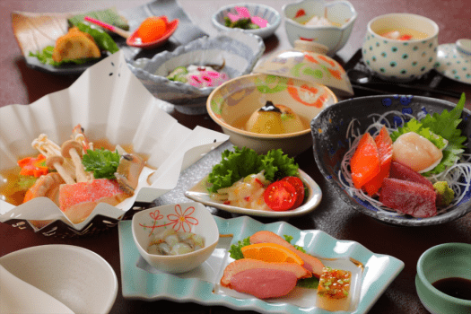 森の湯 山静館 【航空券パック】お気軽プラン！登別の“おいしい”を少しずつ♪女性やご年配の方におススメの『海鮮鍋』プラン