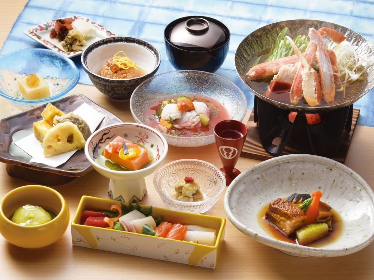 第一滝本館 【スタンダード】季節の味を食事処で手軽に楽しむ和食膳/季節の御膳・和朝食