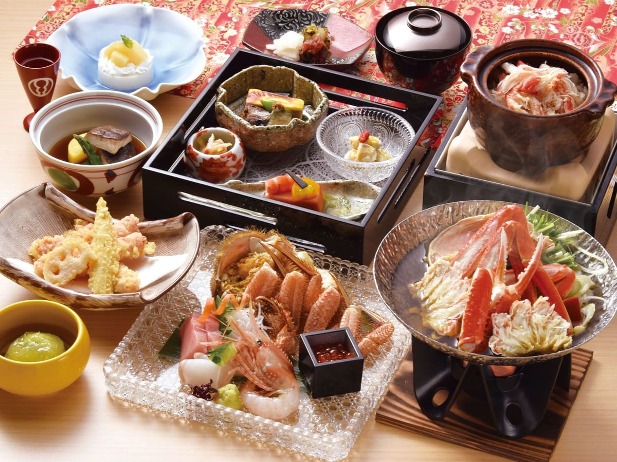 第一滝本館 【早割60】15％OFF！カニ尽くしの贅沢なご夕食をお部屋で味わう部屋食プラン／蟹御膳・和朝食