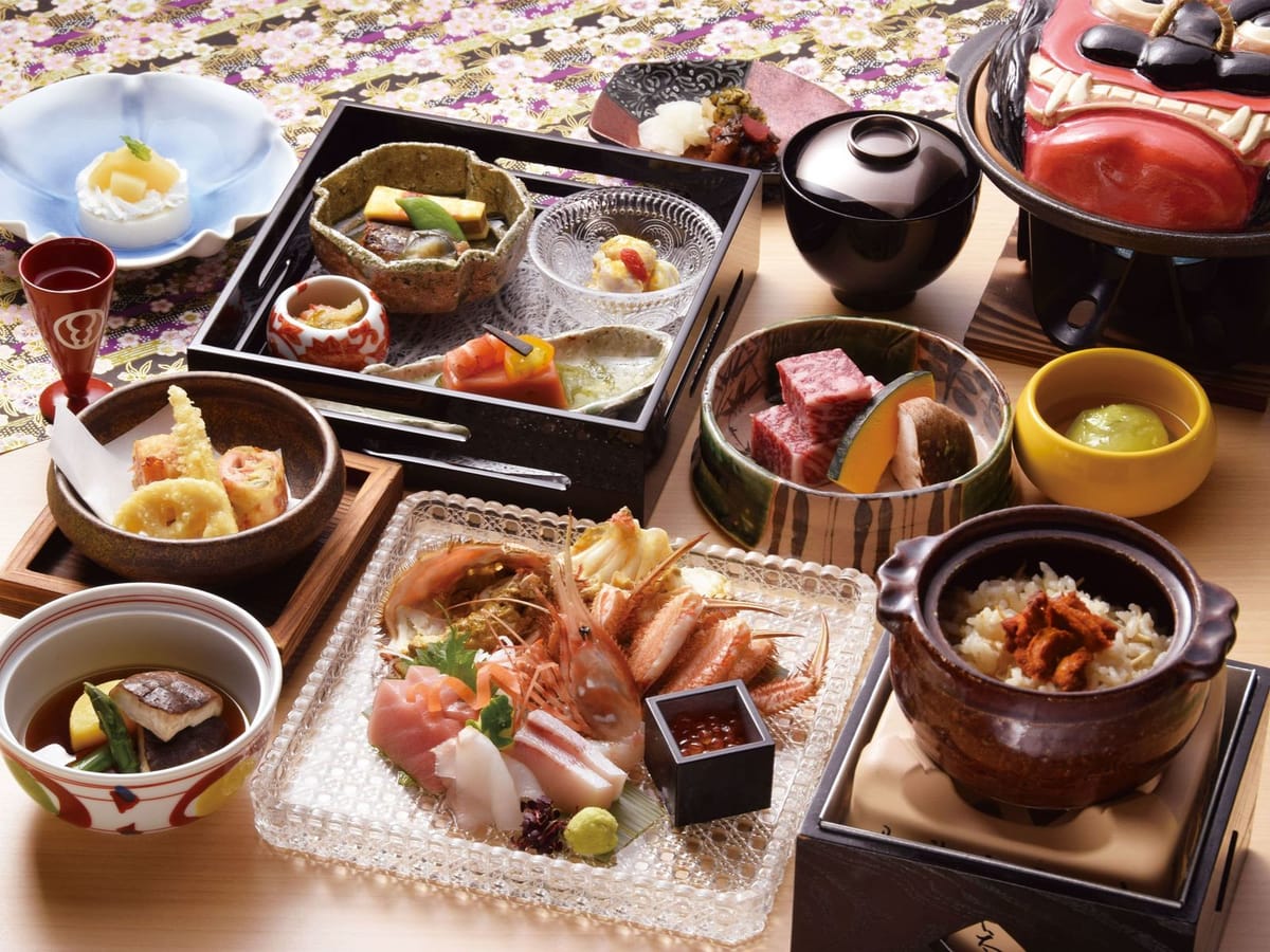 第一滝本館 【早割30・MANGA ROOM】10%OFF!当館最上級の会席を食事処で楽しむ/滝本御膳・和朝食