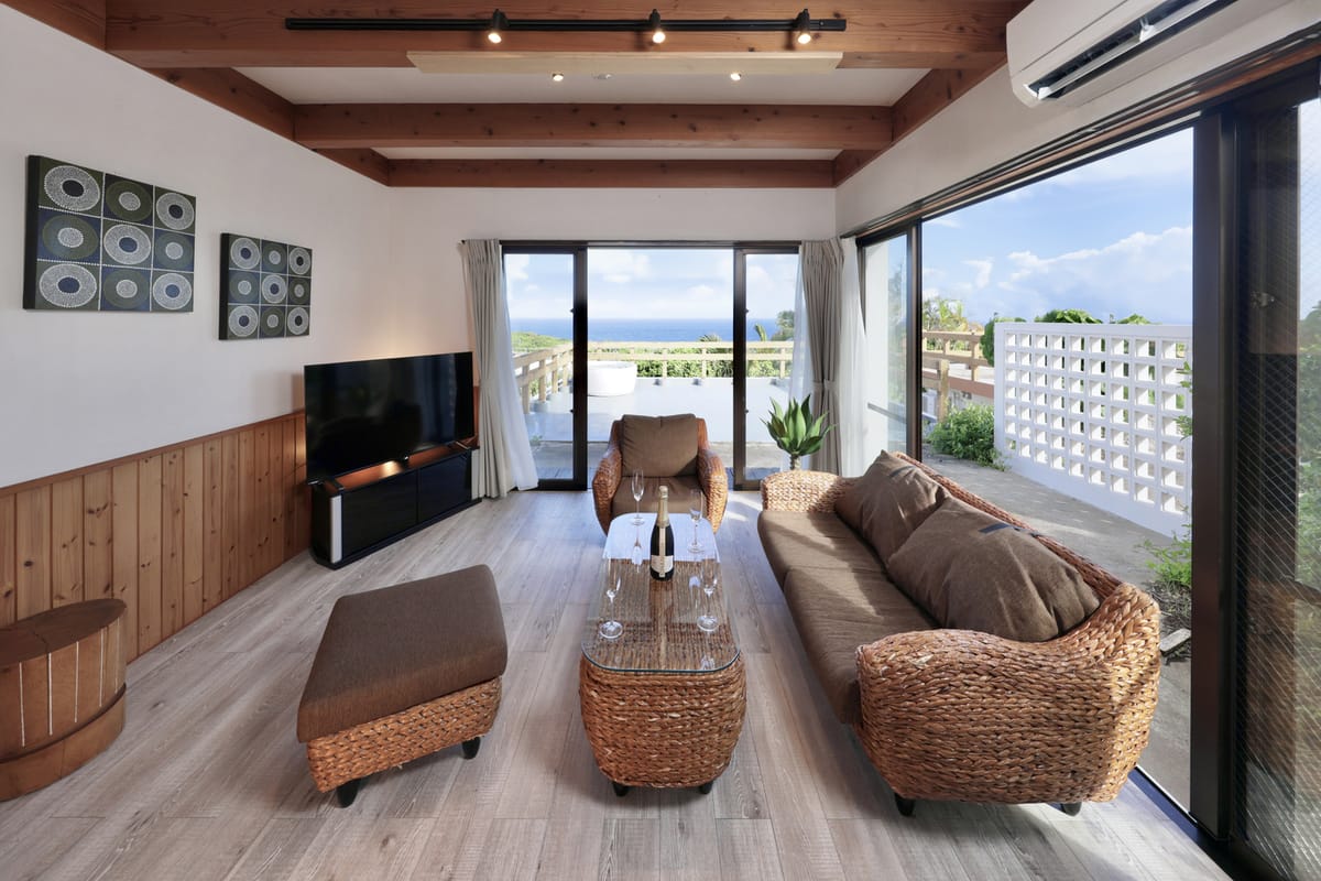 クリスタルヴィラインギャー M棟