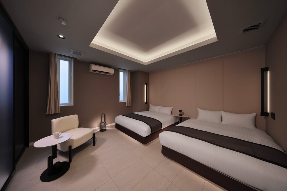 クリスタルヴィラ宮古島砂山ビーチ エレガンス ジャグジー スイート クアッド