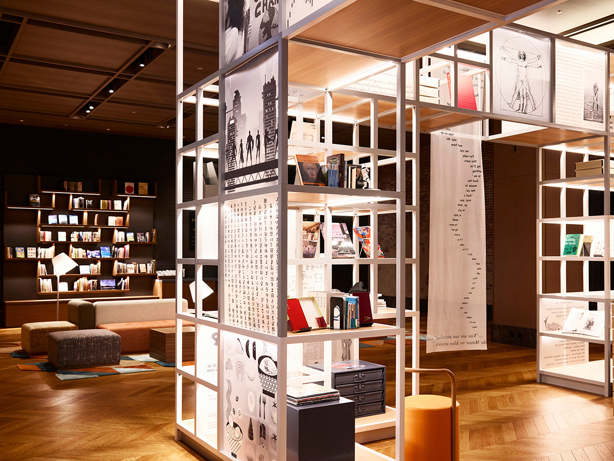 IN THE LIBRARY hotel and books TOKOROZAWA 夜ふかし読書におすすめ♪　ゆったりステイ12：00アウトプラン ＜ 素泊り ＞