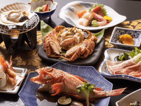 さんご草の郷 能取の荘 かがり屋 【”上”きんき会席】網走の海を制覇!きんき・毛ガニ・ホタテ・カキ★オールスターコース.