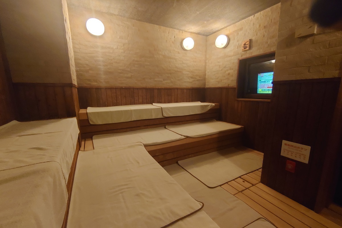 天然温泉 御笠の湯 ドーミーイン博多祇園 Room only