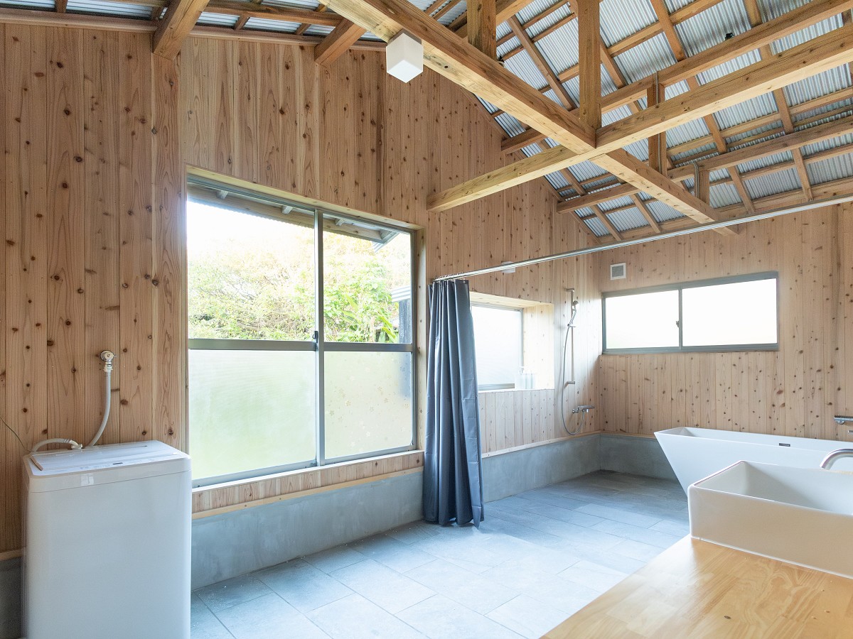 伝泊 奄美 古民家 ハマボウゆれる波音の宿