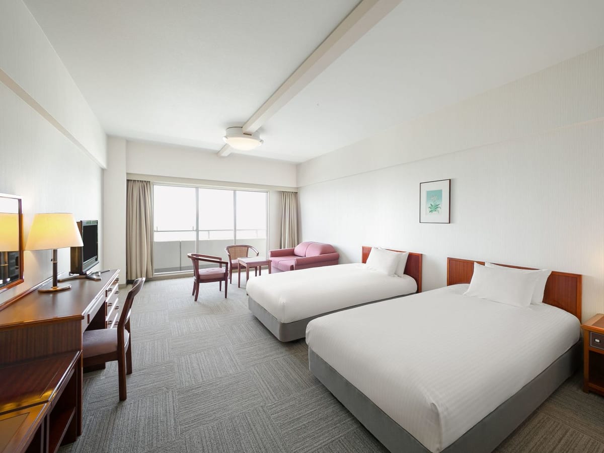 グランドメルキュール淡路島リゾート&スパ クラシックツイン 山側【ラウンジ利用付】