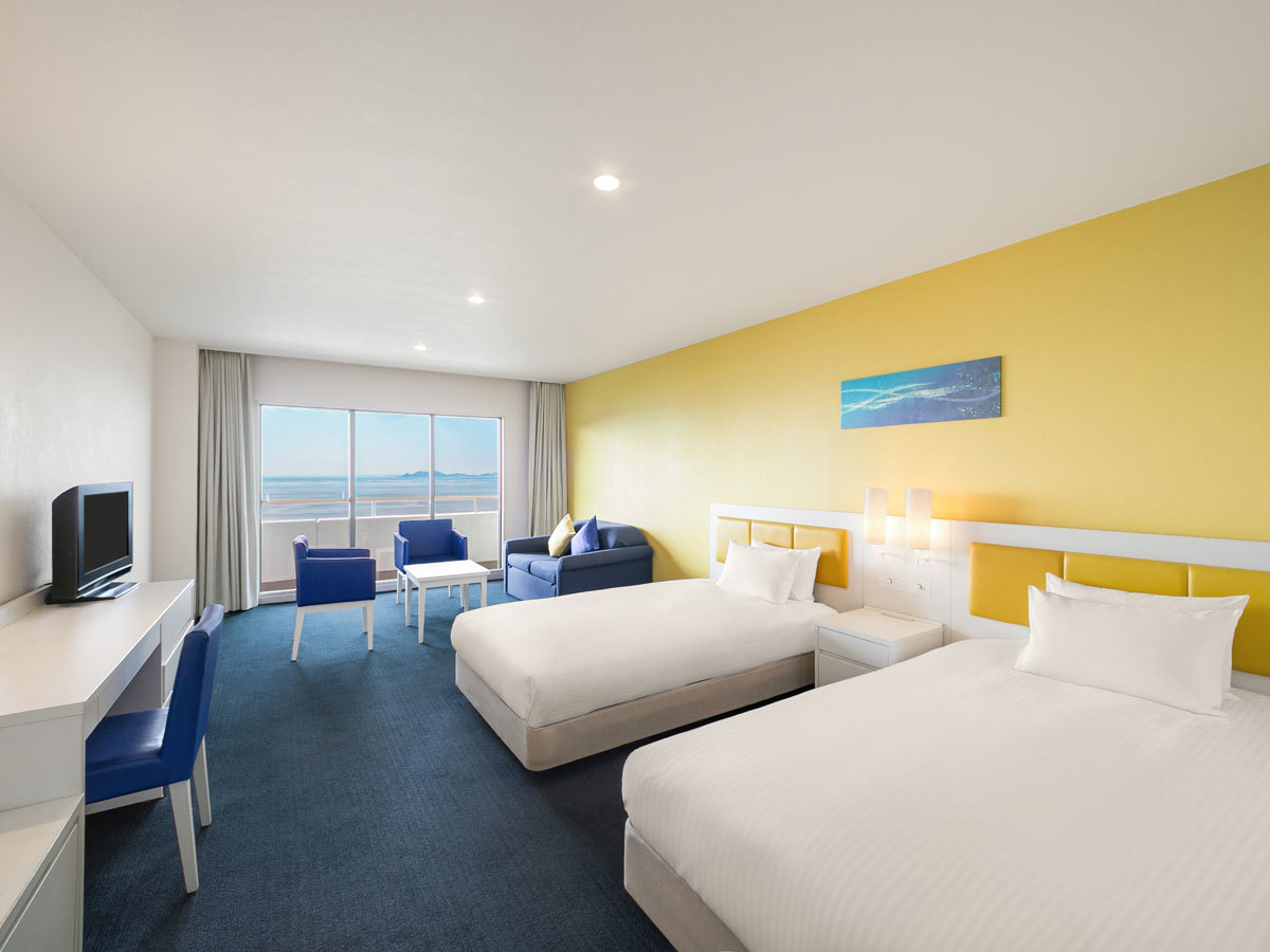 グランドメルキュール淡路島リゾート&スパ スタンダードツイン(地中海風)【ラウンジ利用付】