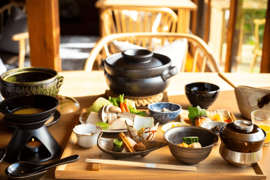 Hotel 宇多野京都別墅 【朝食付】庭園に臨むダイニングの和朝食付プラン(DP)