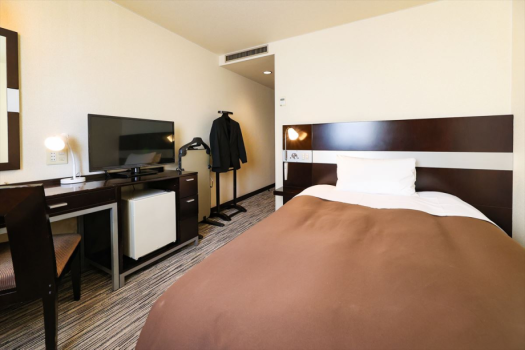 帯広天然温泉 ふく井ホテル 【セミダブル:禁煙】16平米/ベッド幅120cm