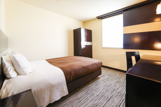 帯広天然温泉 ふく井ホテル 【セミダブル:喫煙】16平米/ベッド幅120cm