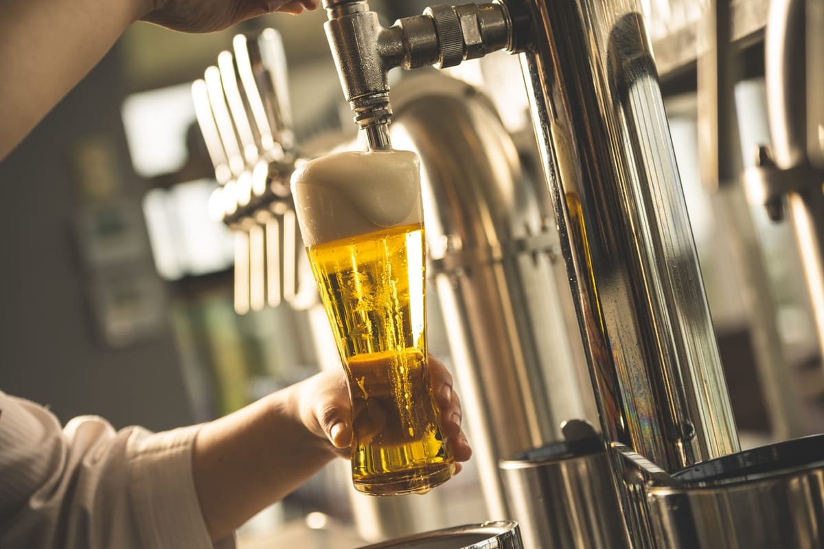 オリオンホテル モトブ リゾート＆スパ 5/1～【夕朝食付】＜オーシャンウイング＞ディナービュッフェ付（夏季限定＠屋外BBQへ変更可）