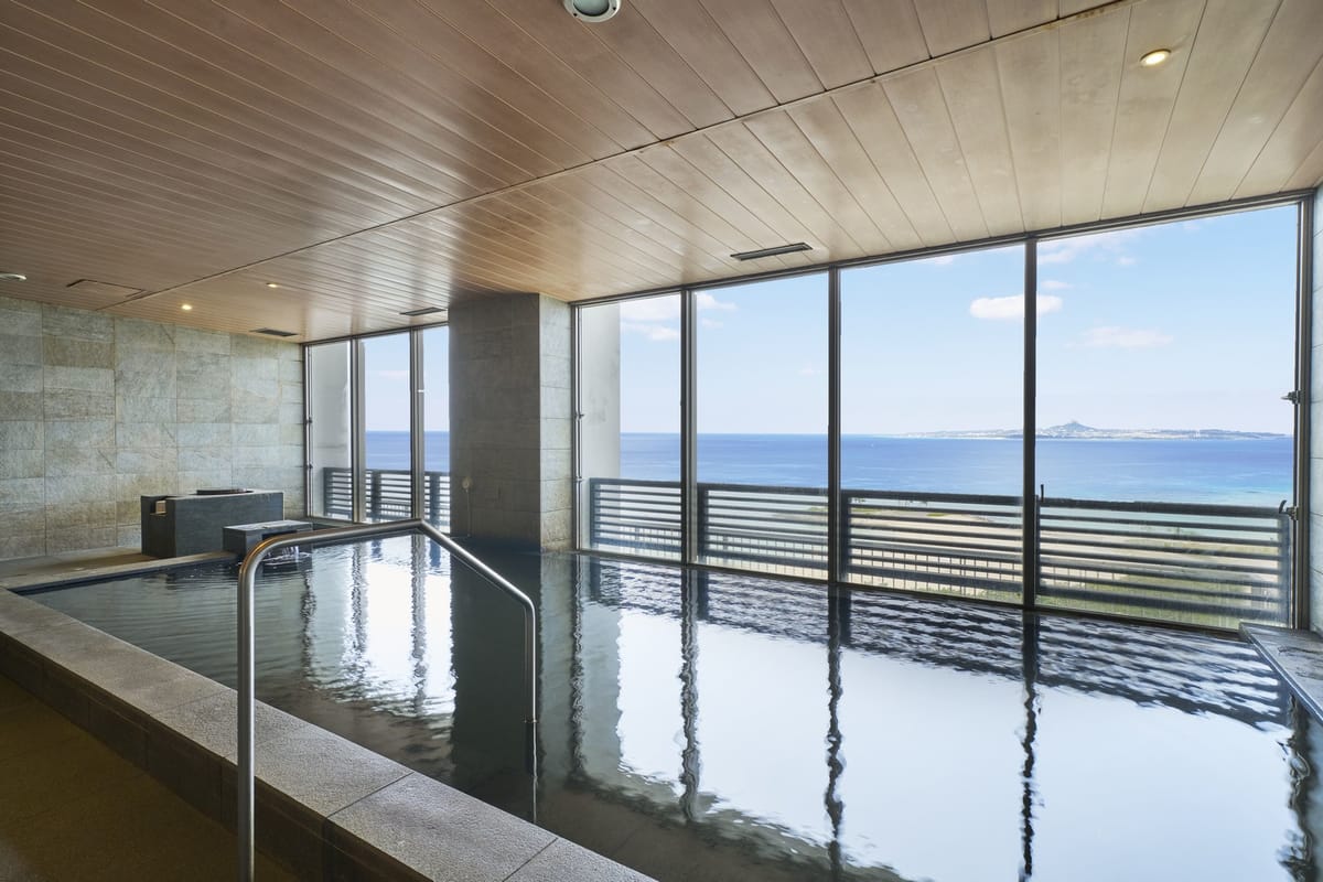 オリオンホテル モトブ リゾート&スパ 4/1~【早期割60】オリオンステイ/オーシャンプレミアルーム(朝食/天然温泉/駐車場利用)