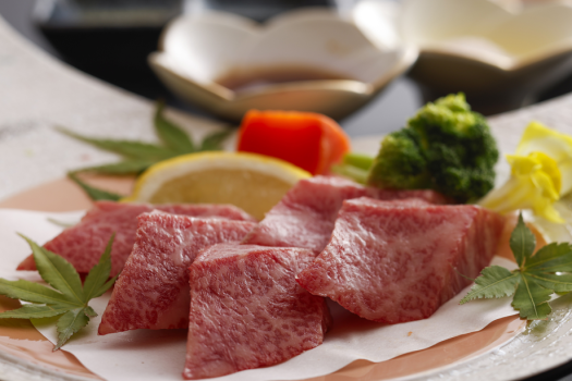 千年亭 ＜DP＞人気No.1【UPグレード‐美食会席】＜鳥取和牛オレイン55×活きアワビ＞山海ふたつの味覚を贅沢に♪