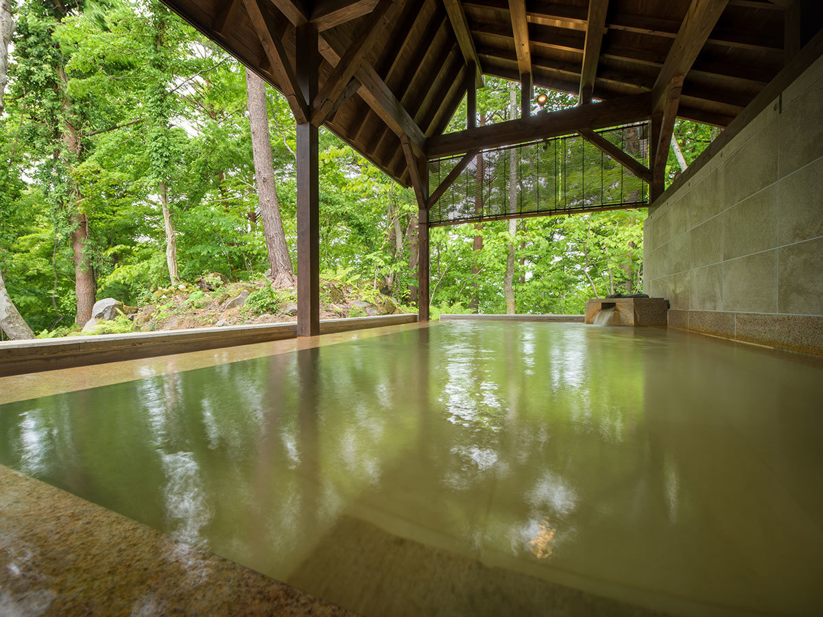 裏磐梯レイクリゾート・猫魔離宮 【早割55】早めの予約でお得！フレンチ満足度１位★シェフおすすめの『クラシックフレンチ』