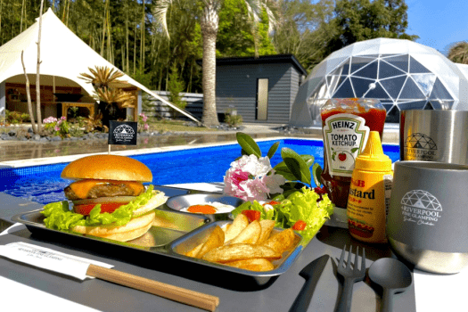 +RIVERPOOL 埼玉 ちちぶ 【スタンダードプラン】豪華1泊2食付きプライベート温水プール&スパ『満願の湯チケット付き』