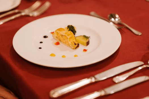 安曇野穂高ビューホテル ＤＰ【スタンダード・フレンチプラン】健康朝食と天然温泉、ラウンジで飲める信州ワインで癒しの休日［朝が好きになる］