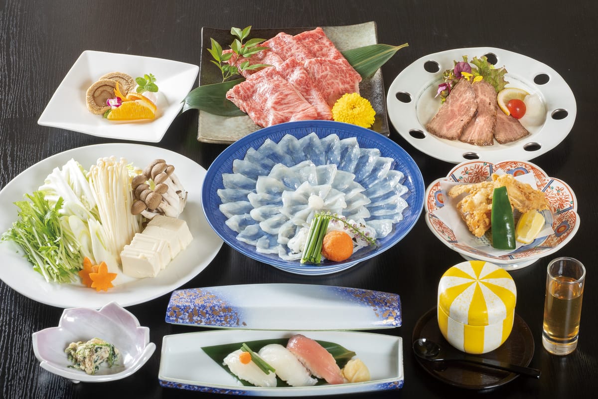 青島サンクマール 公式HP　「雅会席」ふぐ尽くし＆宮崎牛の贅沢な組み合わせをご堪能≪売店券付き≫