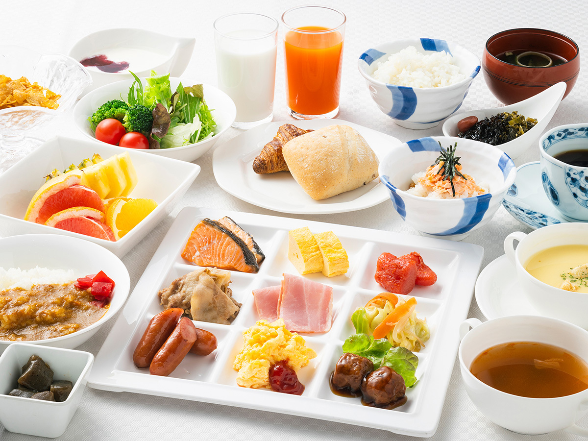 八代グランドホテル ■バイキング朝食付プラン<Wi-Fi完備、八代駅より車で3分・徒歩12分、駐車場無料>