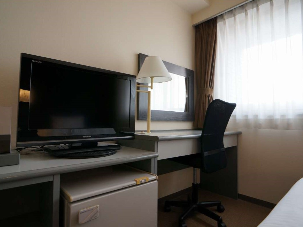 グリーンリッチホテル西鉄大橋駅前 エコノミーツインルーム【禁煙】広さ23㎡ベッド幅110cm×2