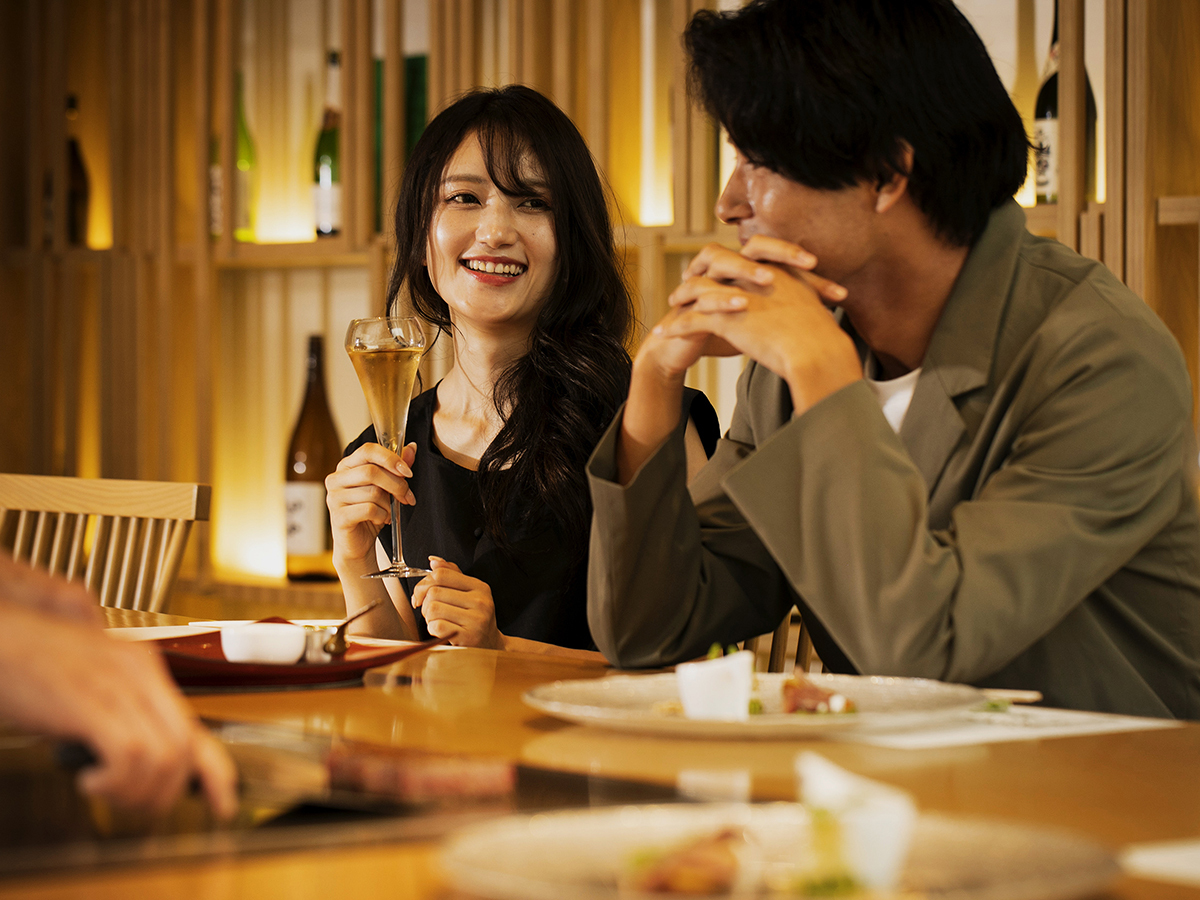 ガーデンテラス福岡ホテル＆リゾート 【2食付】＜鉄板焼ディナー／20:00スタート＞ 目の前で繰り広げられる、シェフの鉄板パフォーマンス