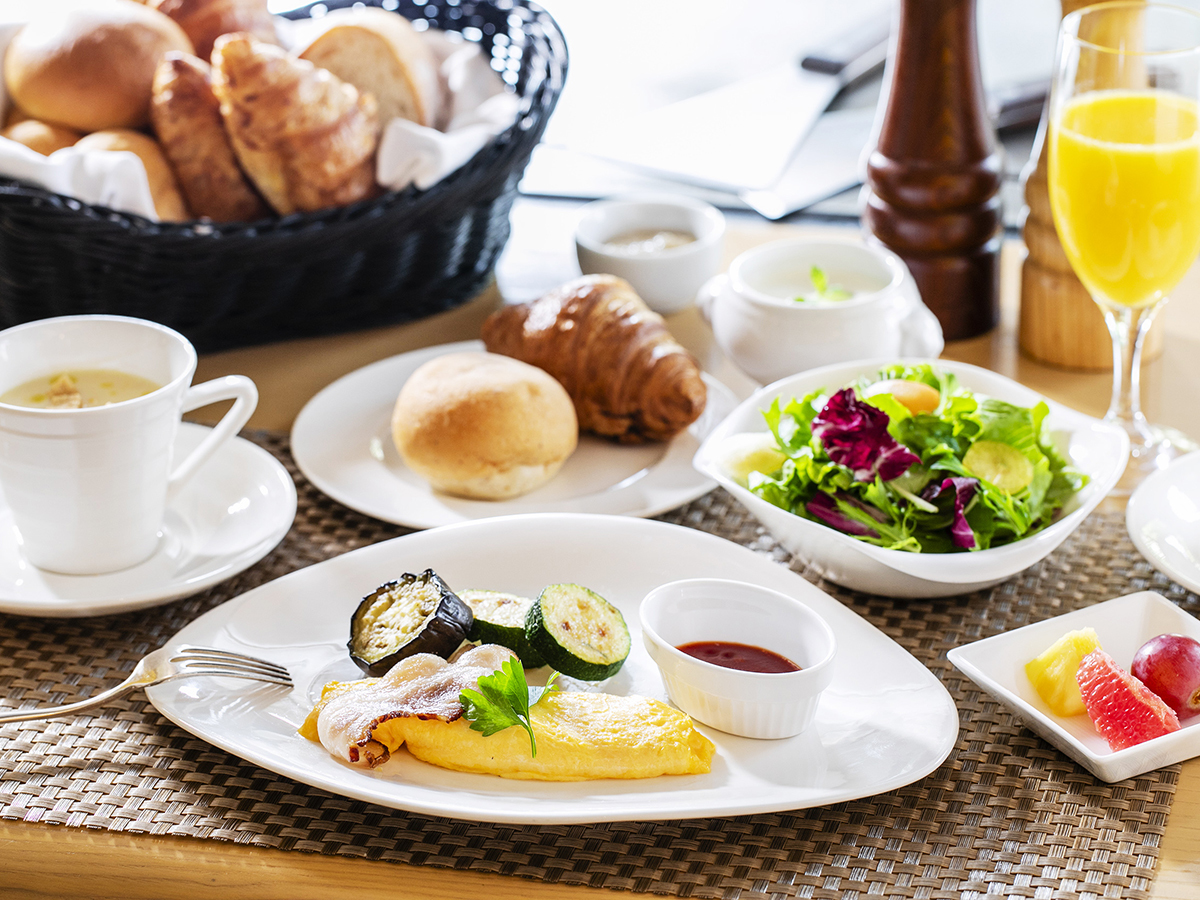 ガーデンテラス福岡ホテル＆リゾート 【ボディマッサージ75分コース】＜選べる朝食付＞インルームマッサージでリラックス