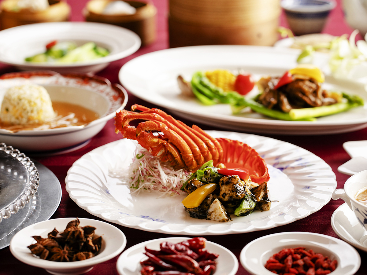 ガーデンテラス佐賀ホテル&リゾート 【2食付】<中華特選コース> 熟練の業で魅せる、一期一会の晩餐。-料理長おまかせコース-