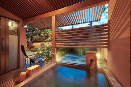 北陸　福井　あわら温泉　美松 【美悠】温泉露天風呂付スイート和洋室／坪庭側［65平米］