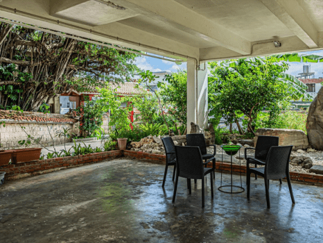 沖縄ホテル ★【有形文化財の宿】那覇ではここでしか味わえない、沖縄のうちな～文化を楽しむ旅＜素泊り＞