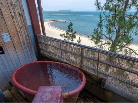 夫婦露天風呂の宿  吟松  【禁煙】＜陶器露天風呂付き＞海側３階和室１0畳