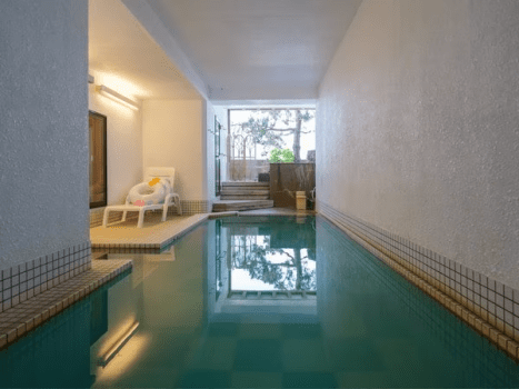 夫婦露天風呂の宿  吟松  【禁煙】＜温泉水プール＆岩露天風呂付き＞海側１階和室１０畳