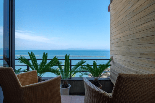 夫婦露天風呂の宿  吟松  【禁煙】海側５階和室6.5帖＋まどろみ（風呂なし）