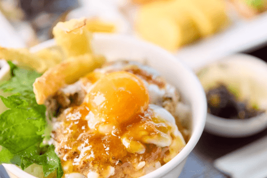 平和台ホテルファイブ 【名物朝食】熱々ハンバーグ丼や明太子!〆のラーメンも揃う福岡満喫ビュッフェ<朝食付>