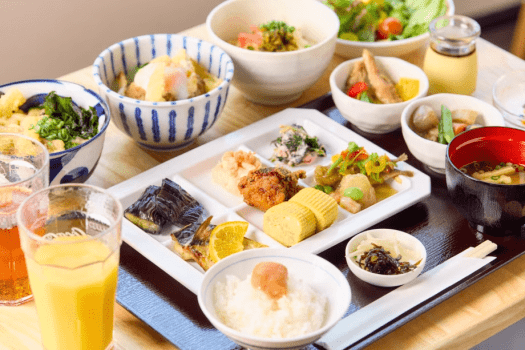 平和台ホテルファイブ 【名物朝食】熱々ハンバーグ丼や明太子!〆のラーメンも揃う福岡満喫ビュッフェ<朝食付>