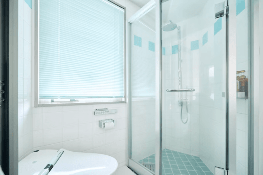 アーバイン広島エグゼクティブ レインシャワールーム◆喫煙◆多機能シャワー・浴槽なし