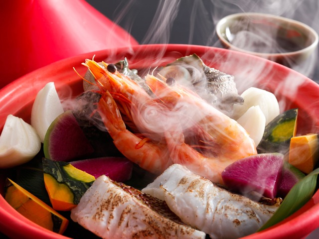 湊小宿 海の薫とAWAJISHIMA 【早割30(公式HP限定)】近隣漁港水揚げ 南あわじの地魚を味わいつくす懐石コース・目にも鮮やかな島育ち野菜とともに