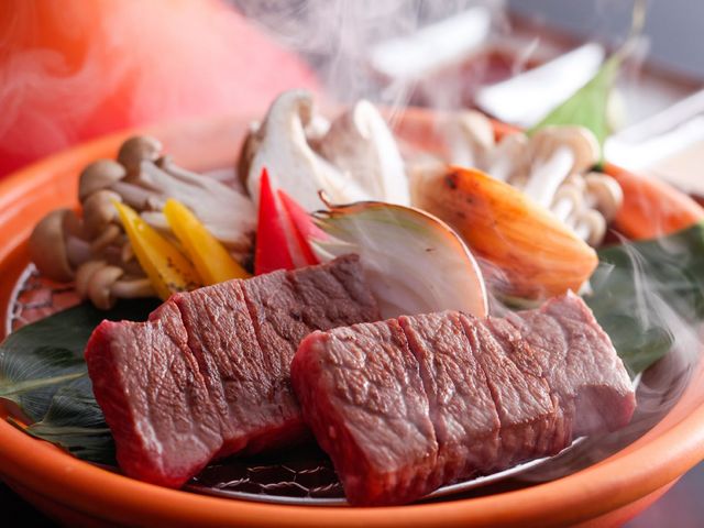 湊小宿 海の薫とAWAJISHIMA 【早割30(公式HP限定)】淡路牛宝楽ステーキと南あわじの地魚を味わう懐石コース・目にも鮮やかな島育ち野菜とともに