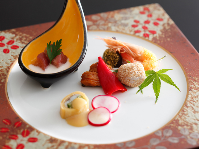 ザ・シロヤマテラス津山別邸 【ご当地鍋】津山の郷土料理「そずり鍋」を味わうあったか鍋コース(二食付)