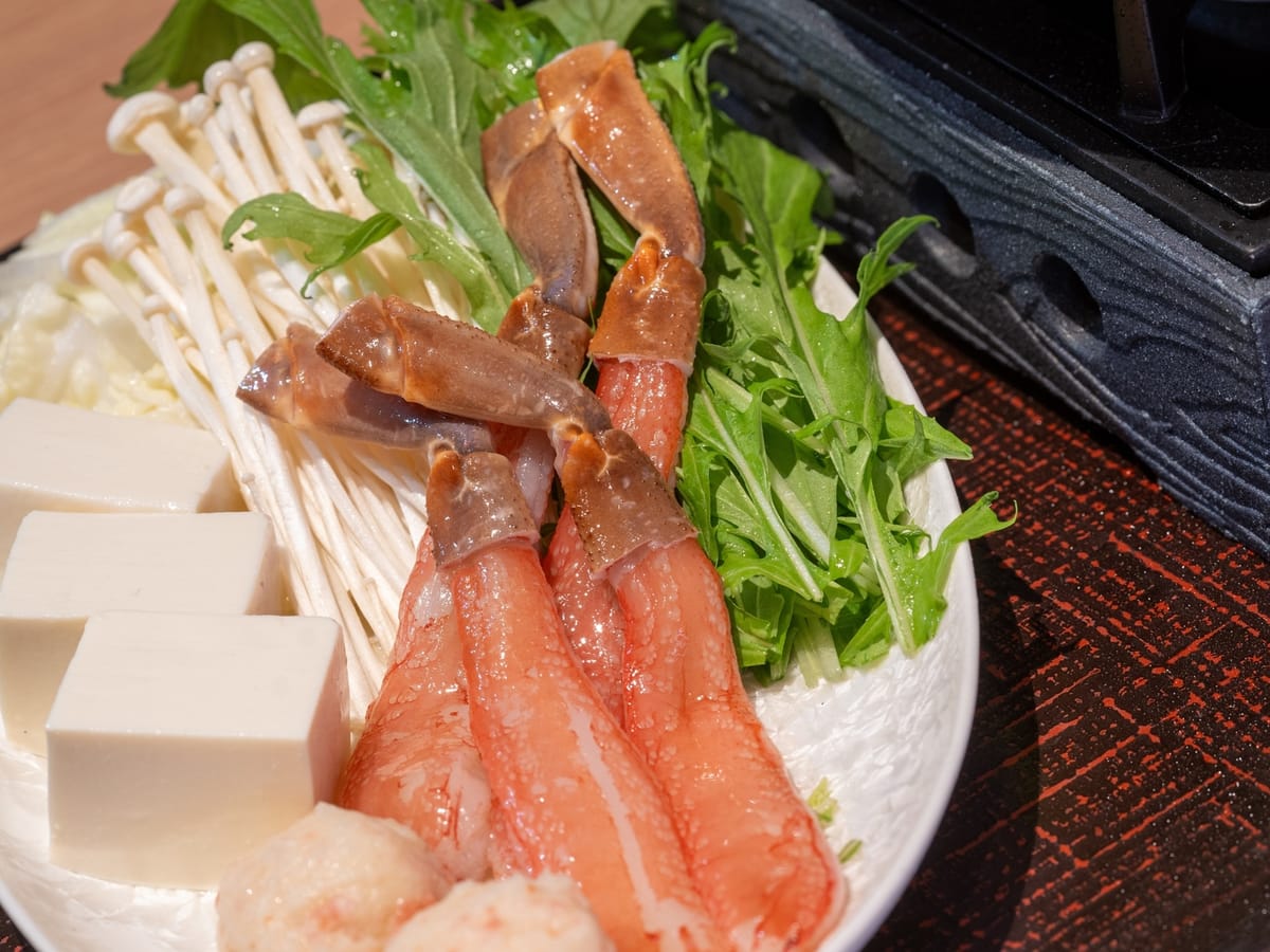 変なリゾート&スパ 関西空港(旧 変なホテル関西空港) 【カニしゃぶ御膳】旨みあふれる蟹を堪能する夕食と天然温泉でくつろぐ<夕朝食付き>