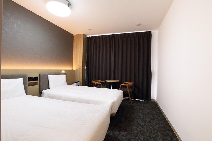 変なリゾート＆スパ  関西空港（旧　変なホテル関西空港） スーペリアツイン☆様々な配信サイトをご覧いただけます！