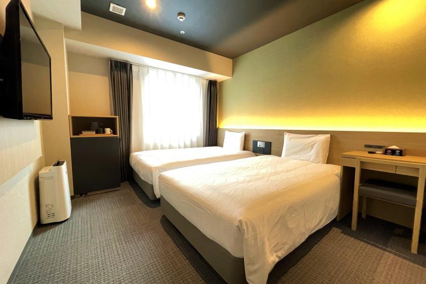 変なホテル金沢 香林坊 【変なホテル×LOUVREDO】人気美容家電LOUVREDOルーム＜朝食付き＞