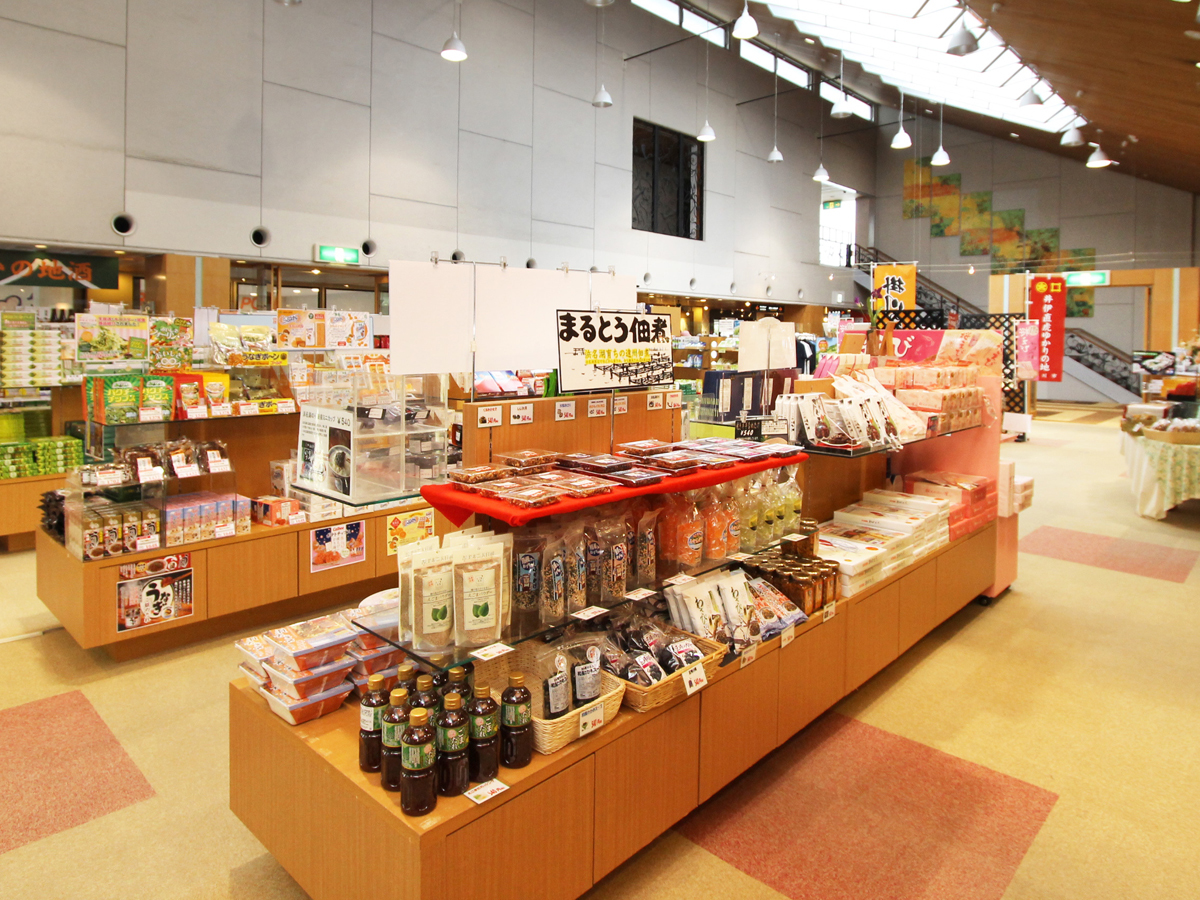 つま恋リゾート 彩の郷 ◆料理長おすすめ！カニ＆うなぎ食べ放題　贅沢ディナービュッフェ＆温泉満喫　～スタンダードプラン～