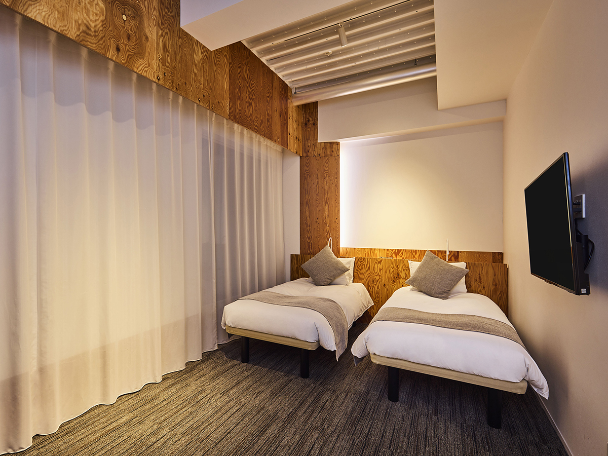 ONE＠Tokyo by insomnia ユニバーサル【禁煙】