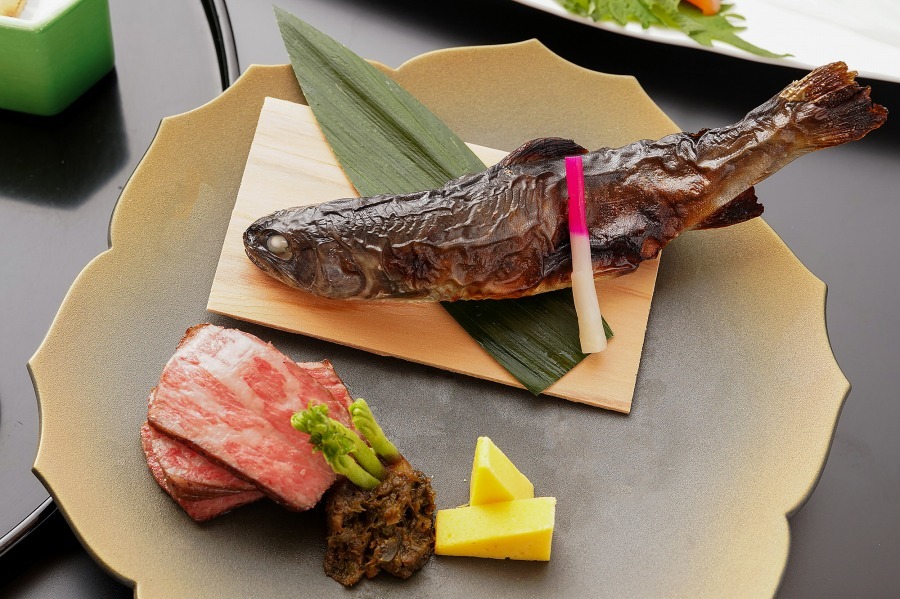 ホテル天坊 甘くとろけるブランド黒毛和牛「上州牛」を堪能◆四季折々の創作料理を個室料亭で味わう本格会席